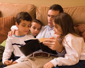 libro-de-mormón-familia